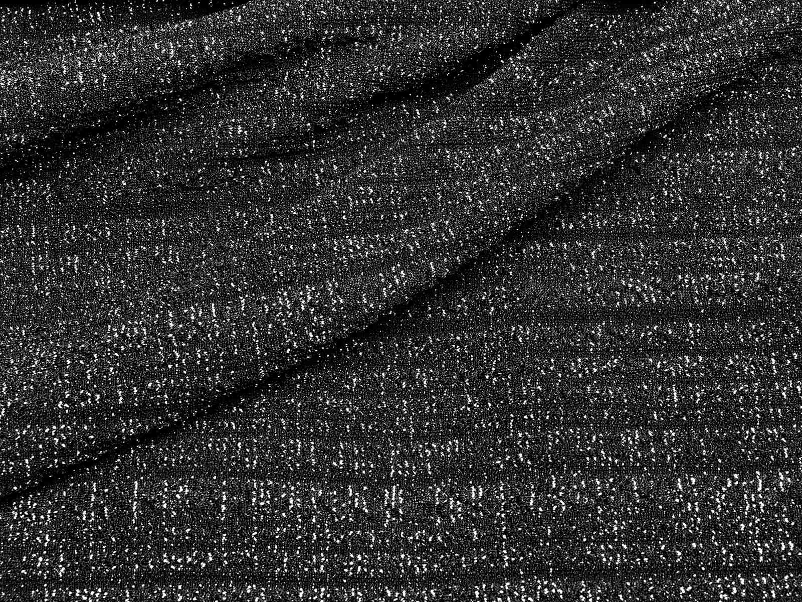 M11MM033900009